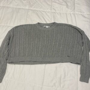 Hollister Cropped Sweater